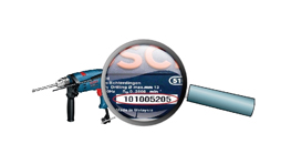 Máy khoan Bosch Professional màu xanh, có nhãn hiệu và số model rõ ràng.