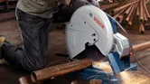 Máy cắt kim loại Bosch .