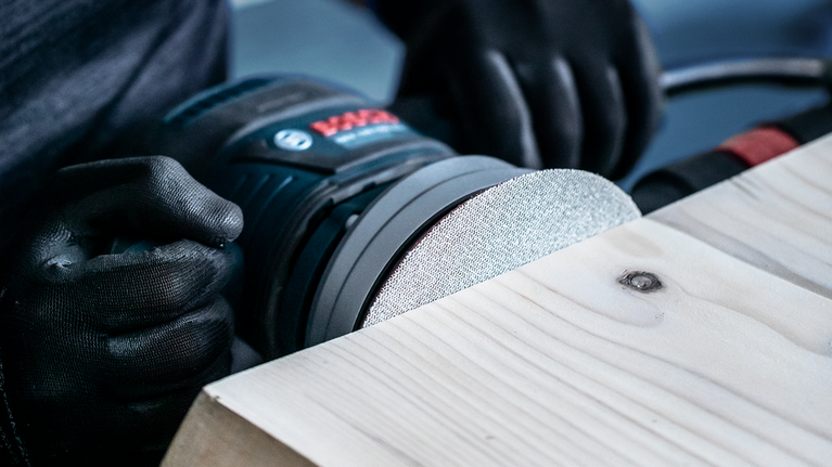 Lưới chà nhám EXPERT M480 cho máy chà nhám quỹ đạo ngẫu nhiên 125 mm, G 120 50 chiếc Người đeo thiết bị an toàn chà nhám bề mặt gỗ bằng dụng cụ điện.