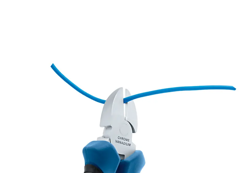 Kìm cắt cạnh Bosch cắt cáp DC màu xanh.