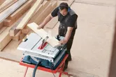 Người đàn ông sử dụng GTS 10 XC